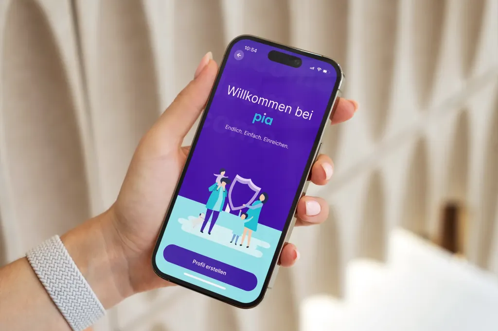 Pia Health App Login Interface.