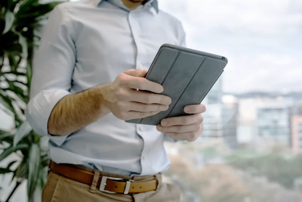 Webapp (PWA) on Tablet.